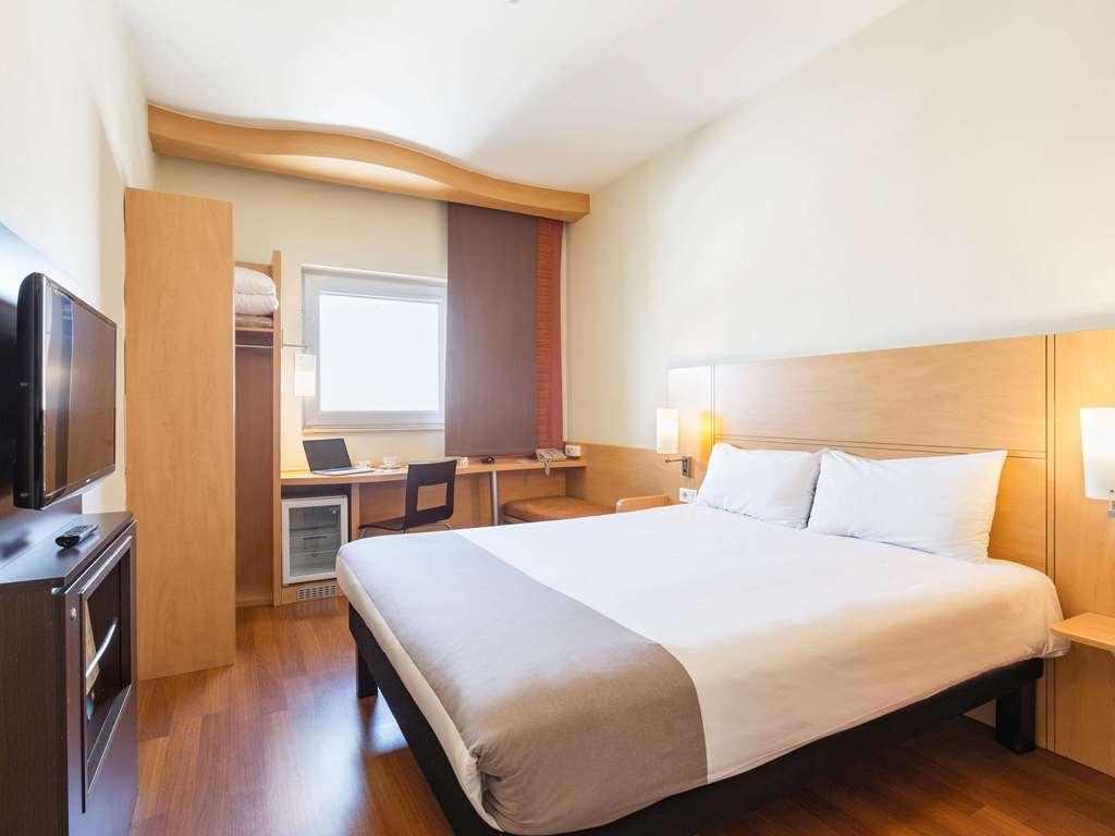 Ibis Отель 3*