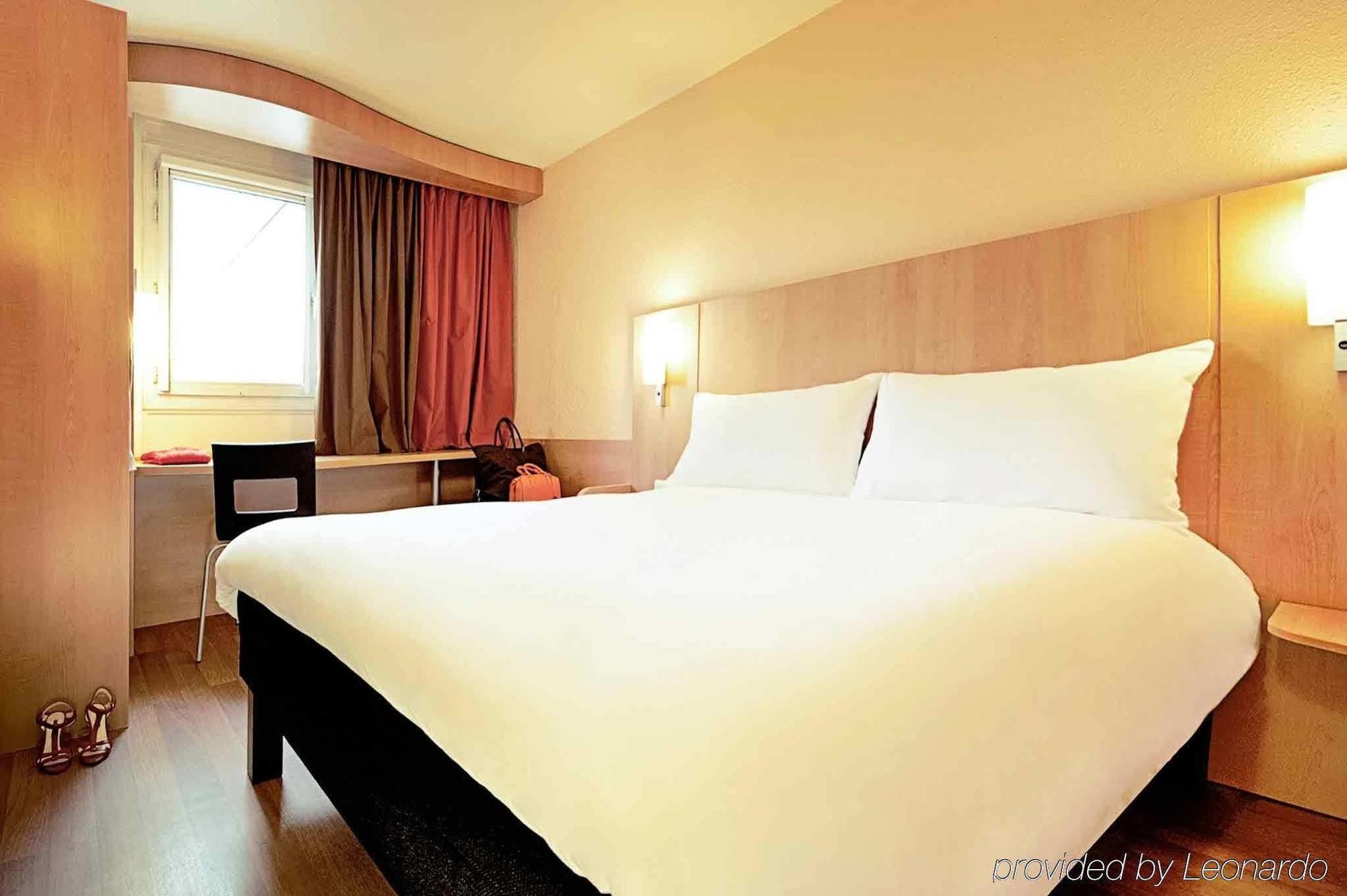 Ibis Отель 3*